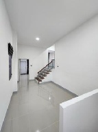 SEMI DETACHED HOUSE SUKHUMVIT 113