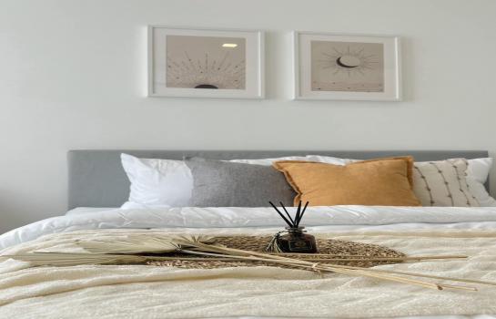 �ҧ�л� �� All Living