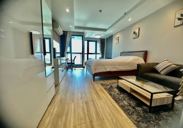 ���ͧ �� A House property