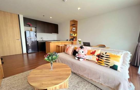 ��ا෾ �� All Living