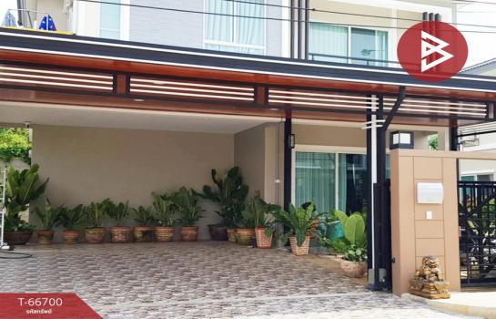 ��ҹ������Ҥһ����Թ ���ͧ��طû�ҡ��