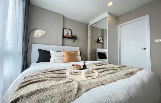 ���ͧ �� All Living