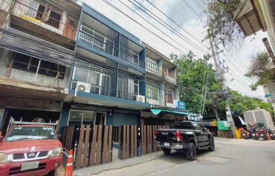 �Ҥ�þҳԪ�� 20 ���ҧ��