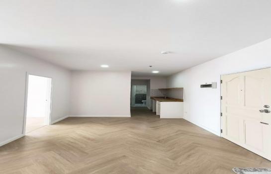 �����ѹ �� Bangkok Home Condo