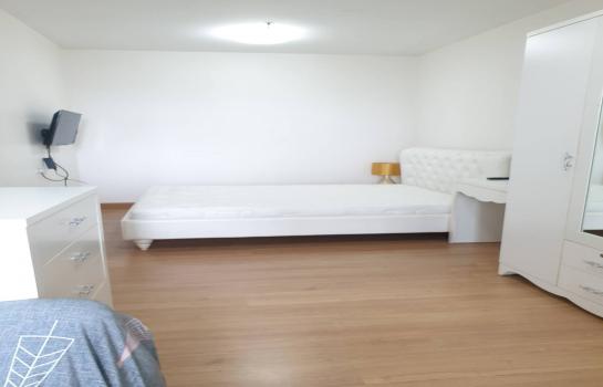 ���ͧ �� samita