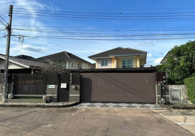 �ź��� �� A House property