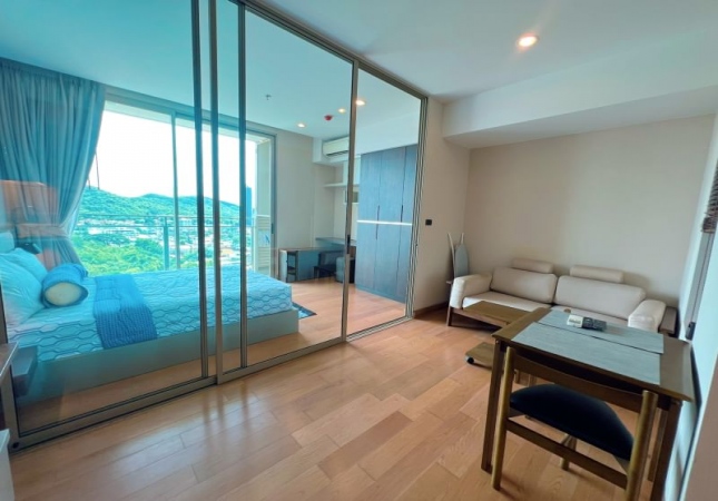 ���ͧ �� A House property