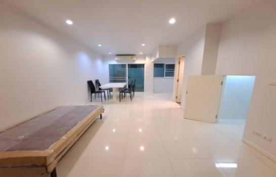 �ӹѡ�ҹ�����������ԧ�� 18 ���ҧ��