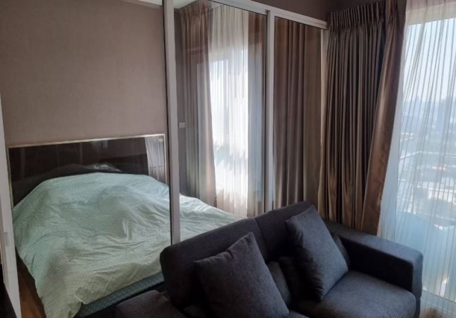 ���ͧ �� A House property