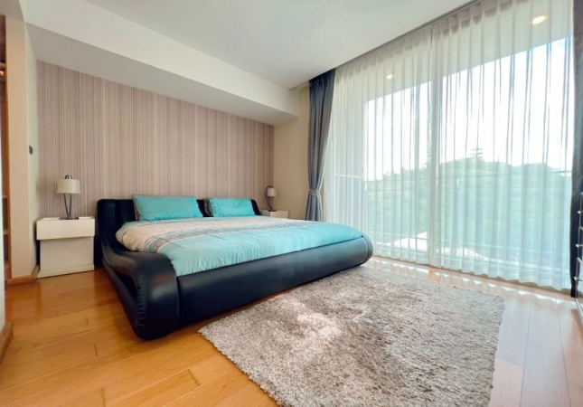 ���ͧ �� A House property