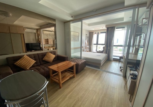 ���ͧ �� A House property