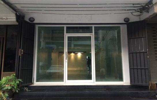 ขายอาคารพาณิชย์ 5,500,000 บาท ขายอาคารพาณิชย์ 5,500,000 บาท