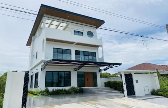 ����Ѳ�� �� Bangkok Home Condo