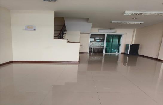 �ҧ�л� �� All Living