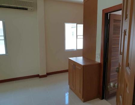 ��º�ҹ 9,000,000 �ҷ