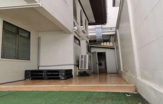 บ้าน อโศก บ้าน อโศก