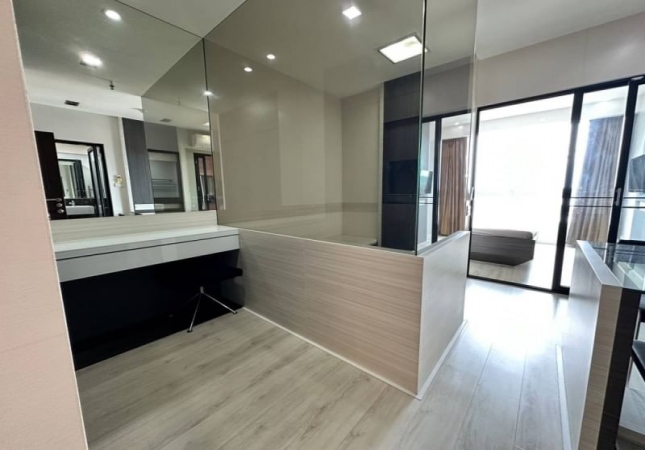 ���ͧ �� A House property