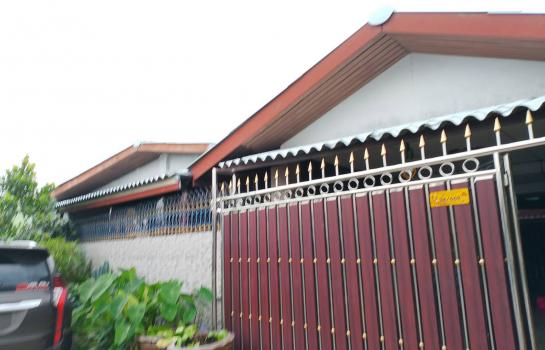 ��ҹ�͹���ͧ �� Estate Corner