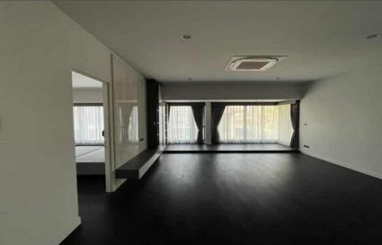 ��ҹ 4 ��ͧ�͹ �ҧ�л�