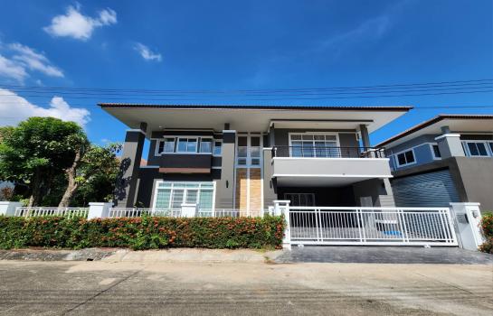 ขายบ้านเดี่ยว 8,200,000 บาท ขายบ้านเดี่ยว 8,200,000 บาท