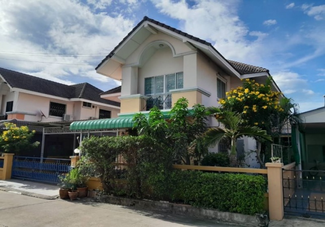 ���ͧ �� A House property