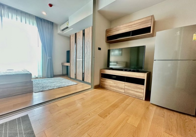 ���ͧ �� A House property