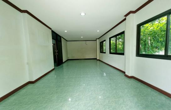 ��к��� �� Sararat_dai