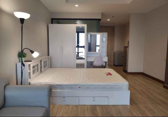 ���ͧ �� A House property