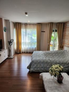 ������¢�ҧ �� Estate Corner