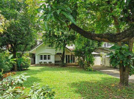 บ้าน อโศก บ้าน อโศก