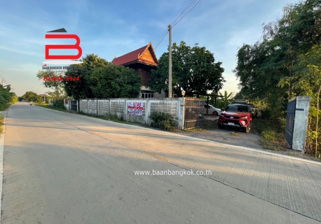 �ù��� �� Baan Bangkok Broker