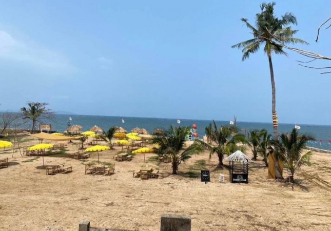 ���ͧ �� A House property