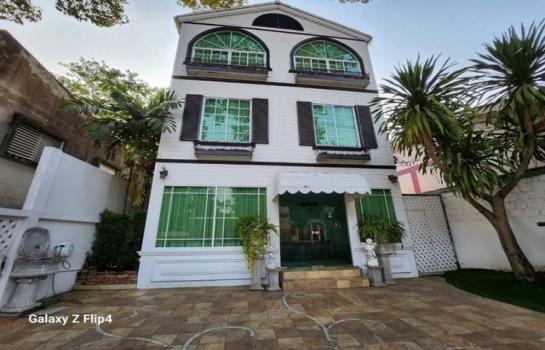 ����� �� onanong khumaphao