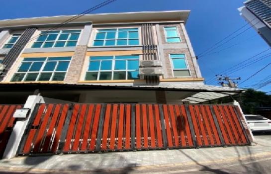 ���¢�ҧ �� realproperty