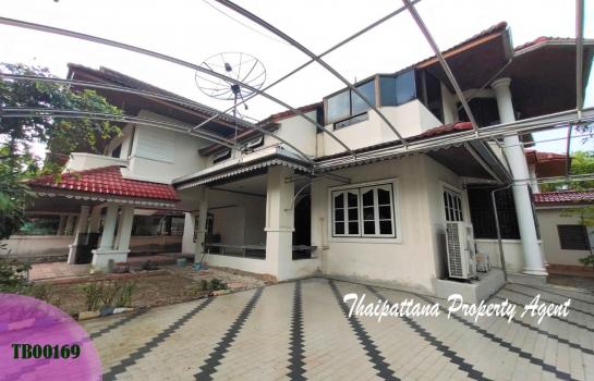 ��º�ҹ foodland