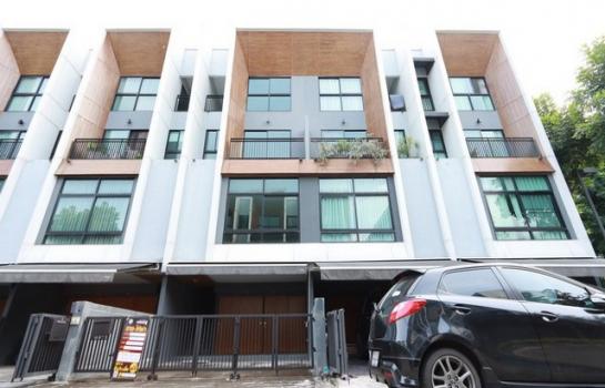 ⪤��� �� compos2566