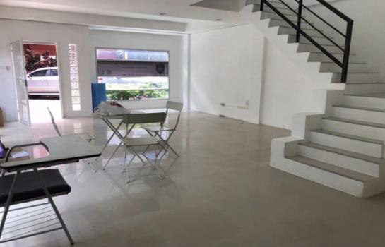 �Ҥ�þҳԪ�쨴����ѷ�� �֧����