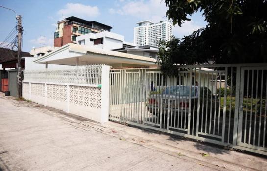 ��ҹChatuchak 2 ��ͧ�͹