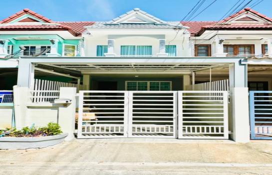 ��ªź��� �� Ingfar Pearkaew