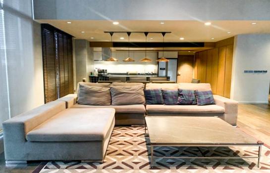 ��¤͹� 44,000,000 �ҷ