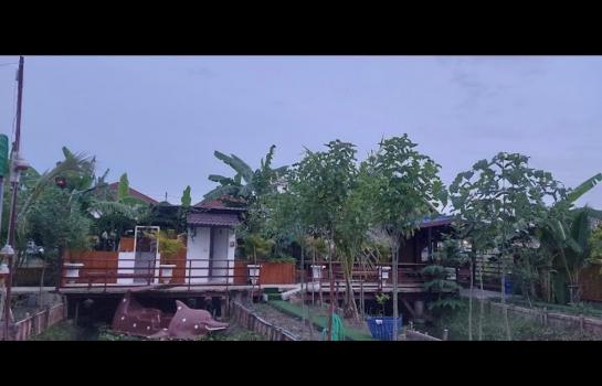 ��¹�û�� �� Estate Corner