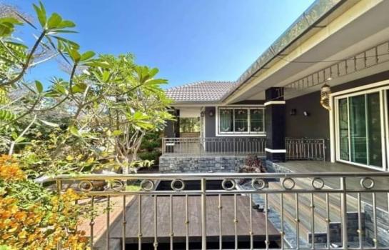 ����� �� onanong khumaphao