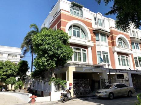 ���⢹� �� Nuttapong