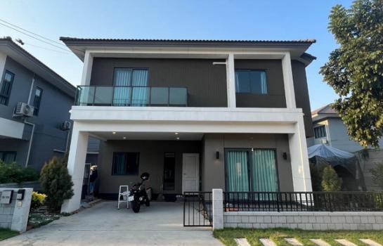 �ҧ�˭� �� Nuttapong