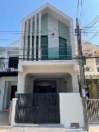 ��·�ǹ������� �Ҥһ�С�Ȣ�� 4,900,000 �ҷ