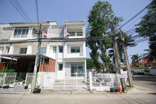 ขายทาวน์โฮม bigc ขายทาวน์โฮม bigc