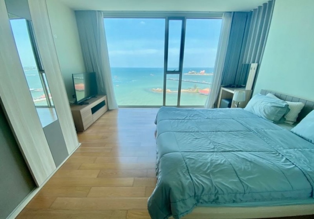 ���ͧ �� A House property