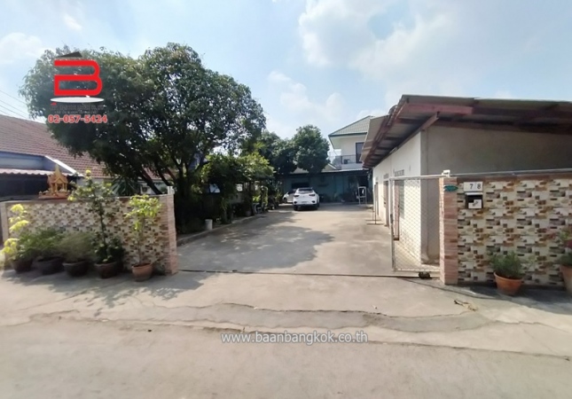 �٤� �� Baan Bangkok Broker