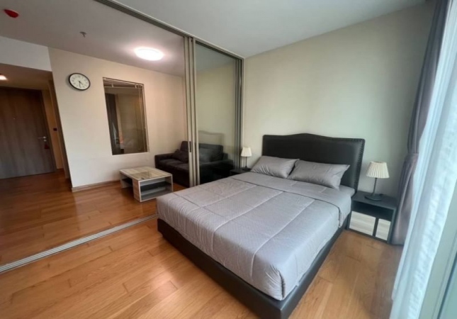 ���ͧ �� A House property