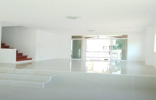 ������ �� Anutta thongdet